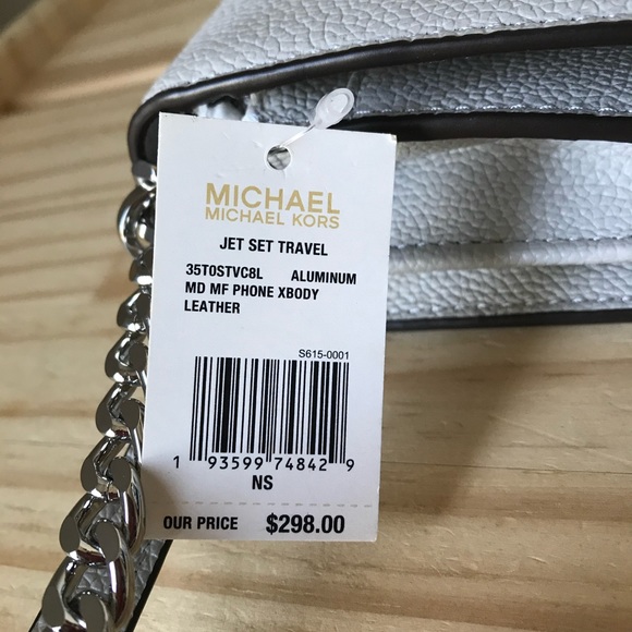 Michael Kors Purse🎈🎈 - Picture 5 of 11